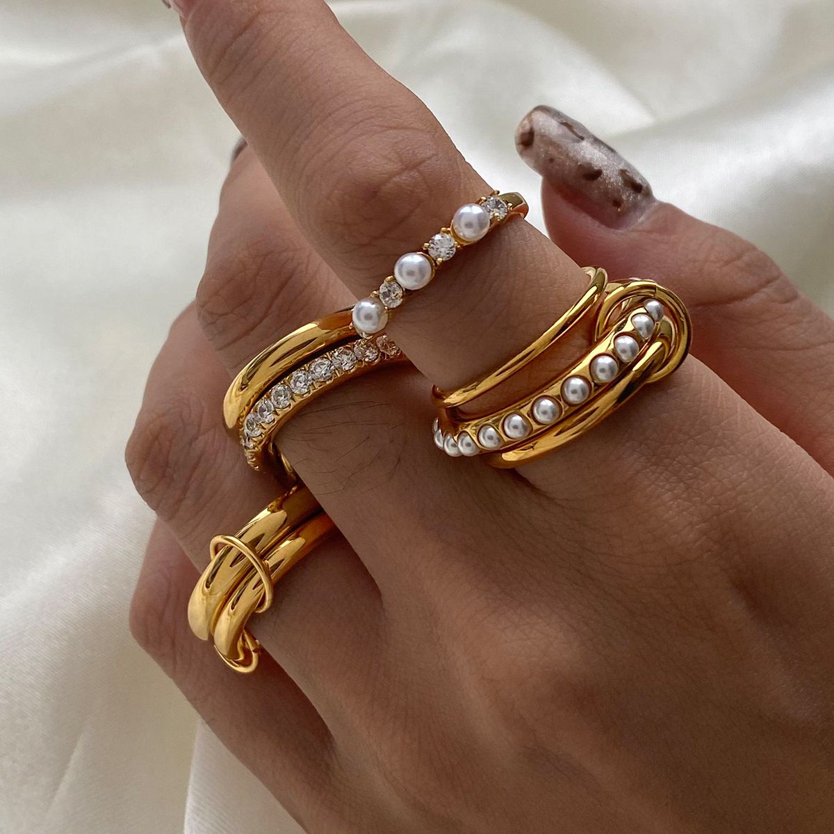 Irregular Wave Double Finger Ring