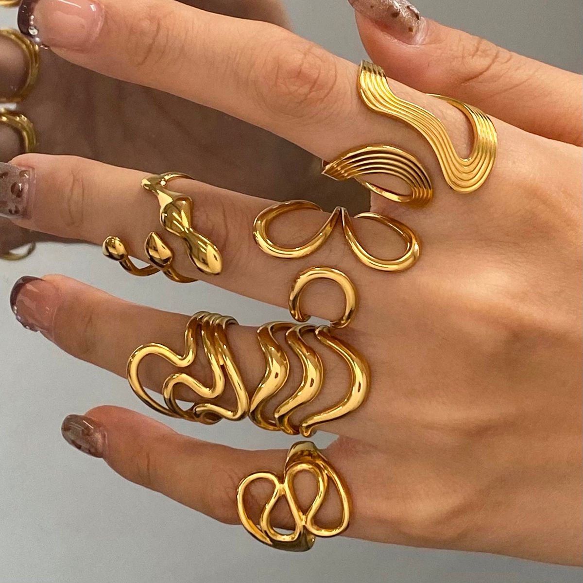 Line Shaped Open Ring