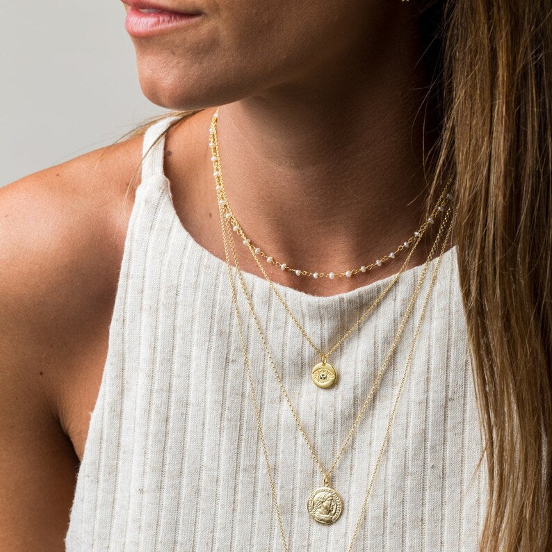 Retro Pearl Choker Necklace