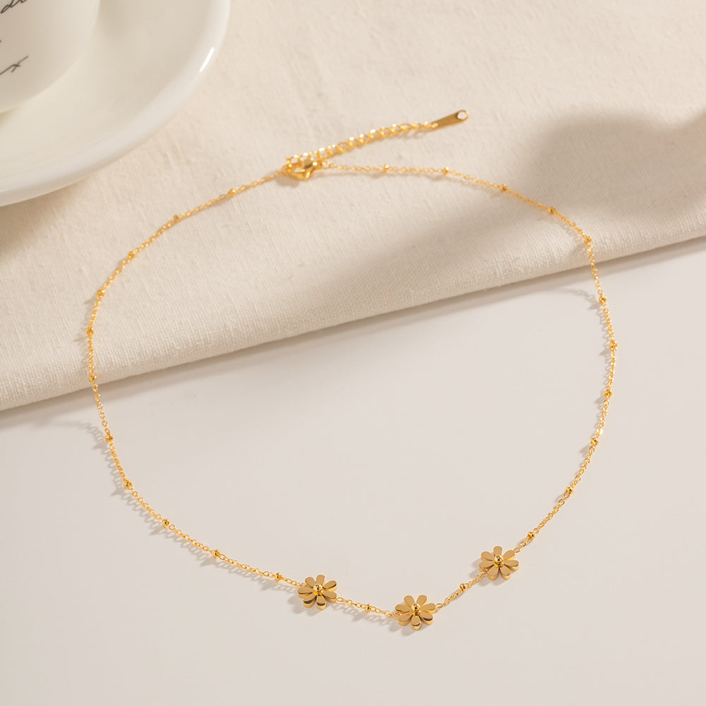 Rhinestone Flower Necklace