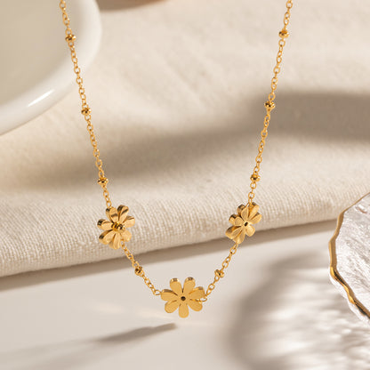 Rhinestone Flower Necklace
