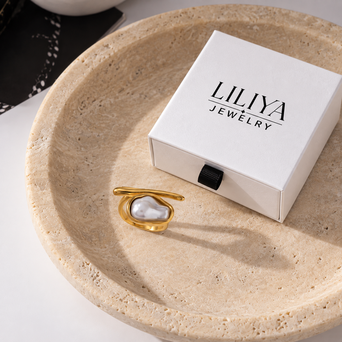 Adjustable Pearl Ring