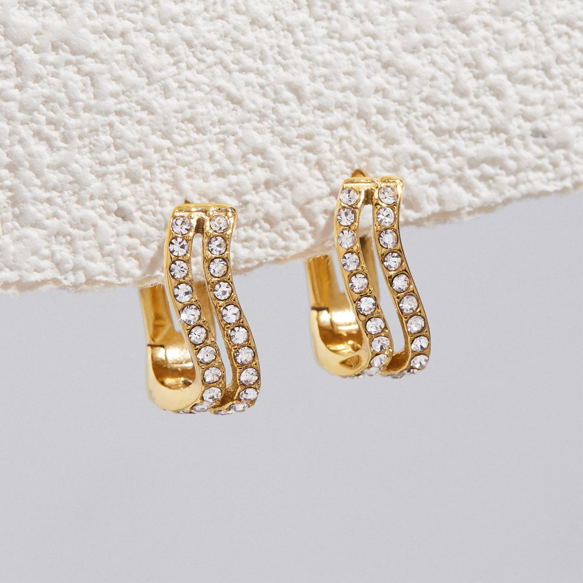 C-Ring Hollow Earring